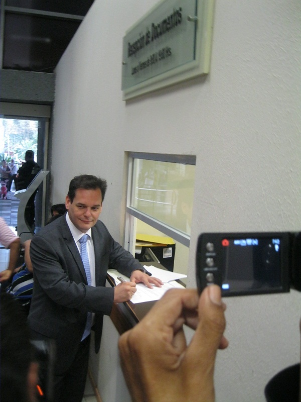 Propone Acción Nacional licencia de paternidad para servidores públicos