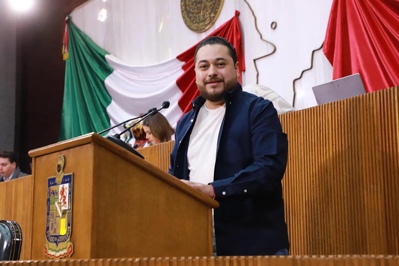 PIDE CONGRESO ESCLARECER SITUACIÓN LEGAL DE PREDIO DE TESLA