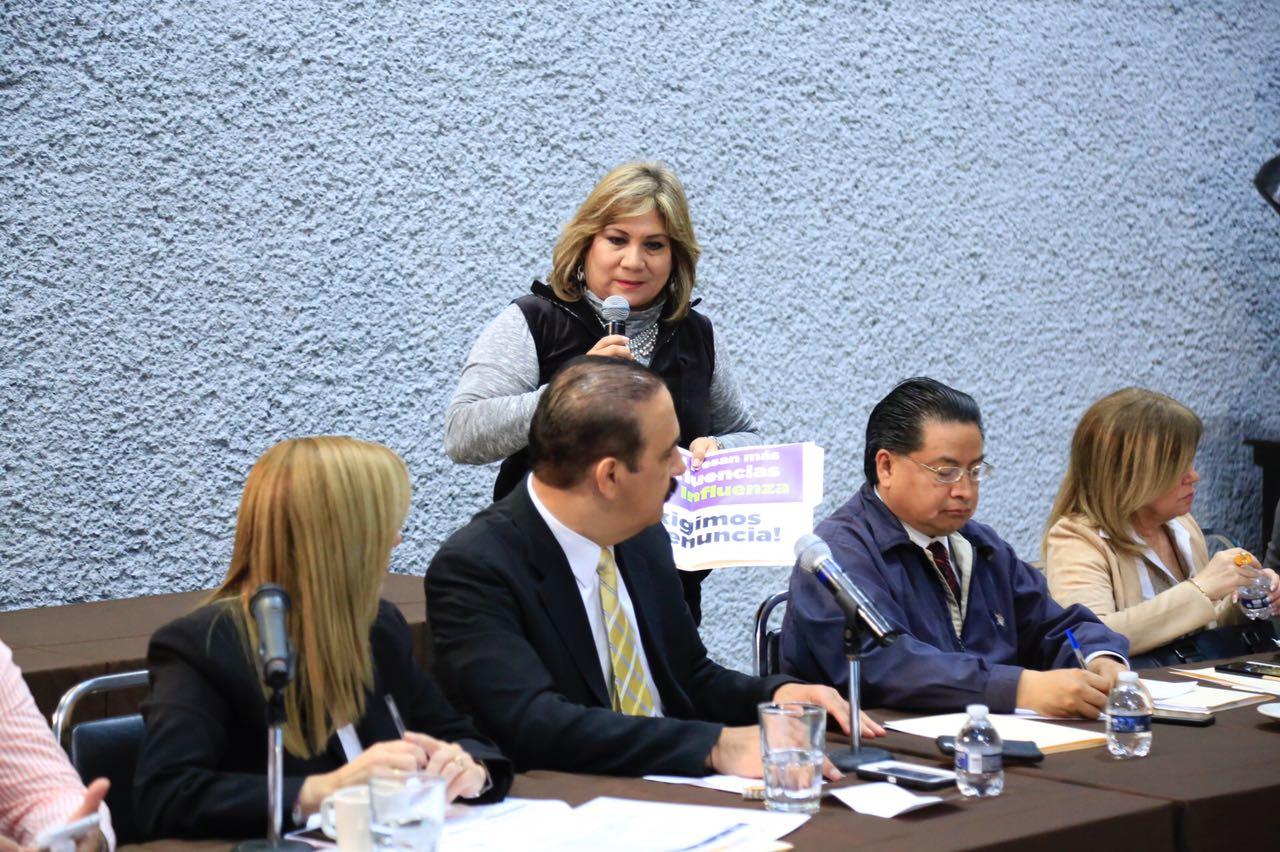 EXIGE ACCIÓN NACIONAL RENUNCIA  DE SECRETARIO DE SALUD