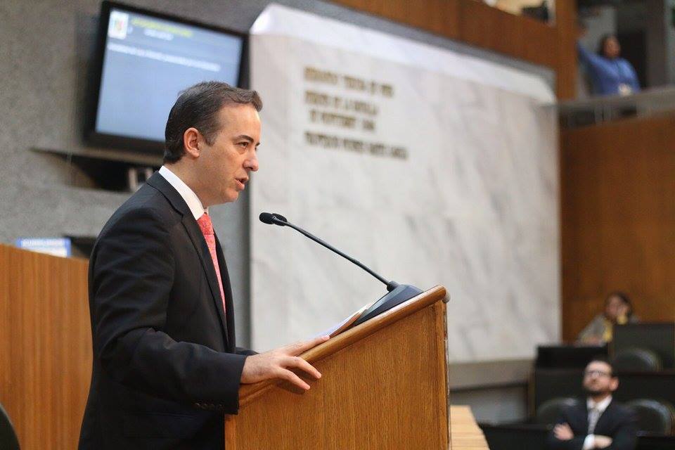 Plantea PAN por ley pagar con reciclaje el impuesto predial