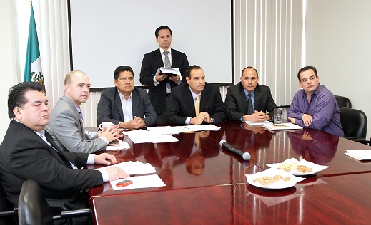 Aprueba Congreso citar a comparecer a Director de OSETUR