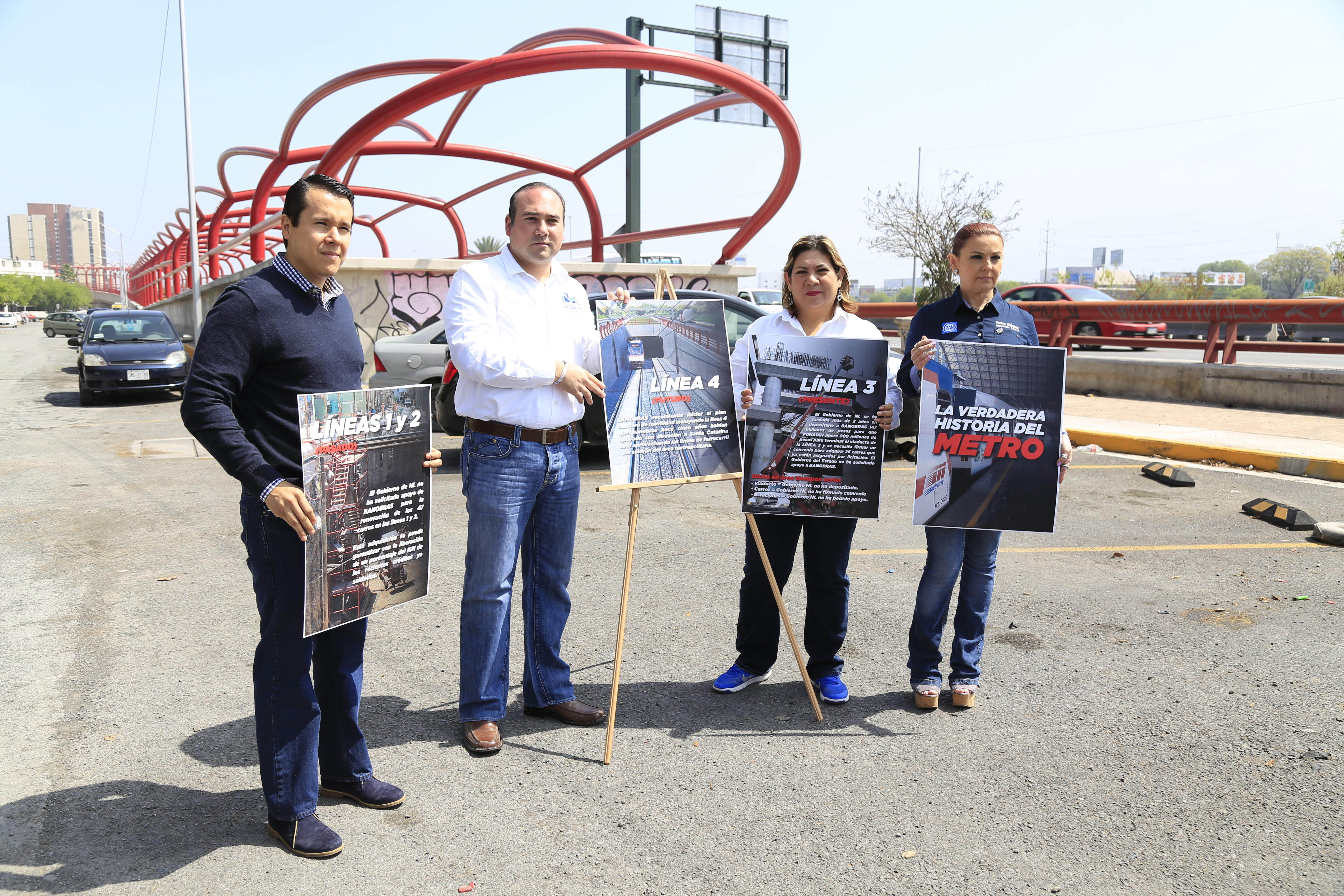 FALTA DE VOLUNTAD DE GOBIERNO TIENE DETENIDA LÍNEA 3 DEL METRO.- DIPUTADOS DEL PAN