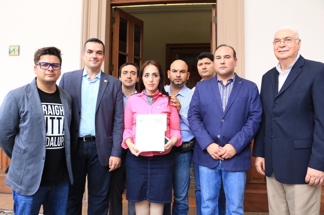 Diputados del PAN exigen agilizar investigaciones contra Natividad, Rodrigo y Margarita