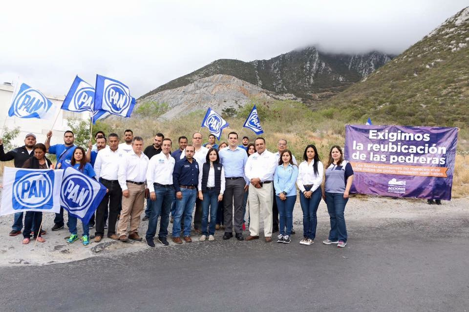Reúnen Diputados del PAN firmas para exigir el retiro de pedreras de Santa Catarina