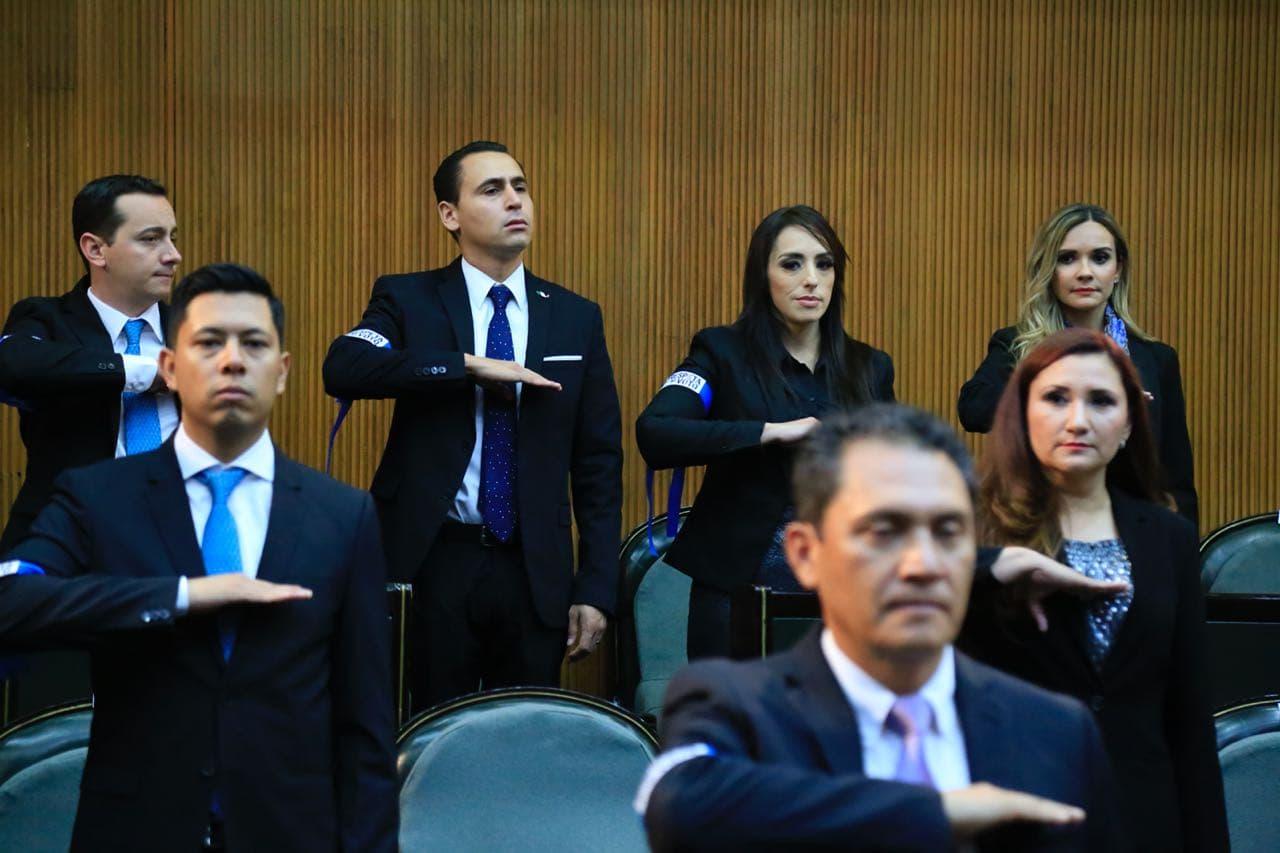 RINDEN PROTESTA DIPUTADOS DEL PAN QUE  INTEGRARÁN LEGISLATURA 75