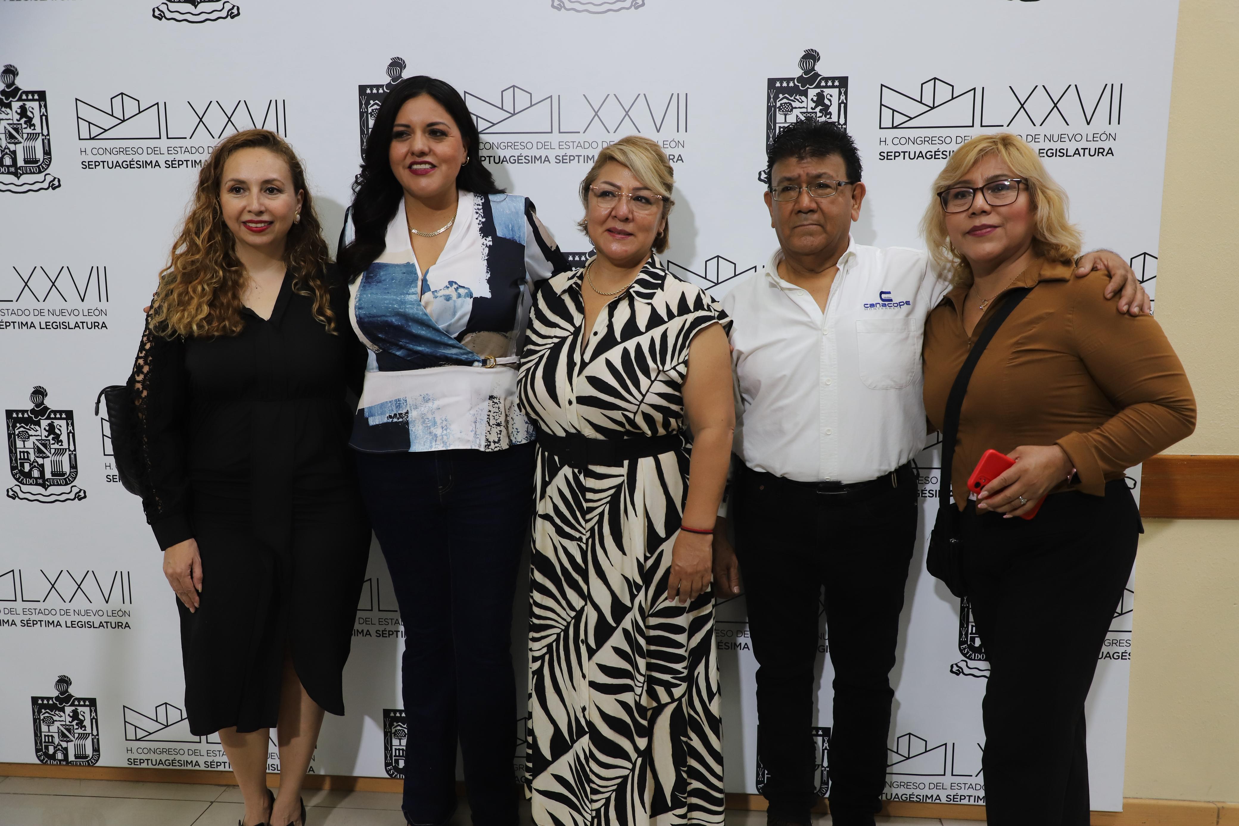 APOYA ACCIÓN NACIONAL REGULACIÓN DE MICRONEGOCIOS