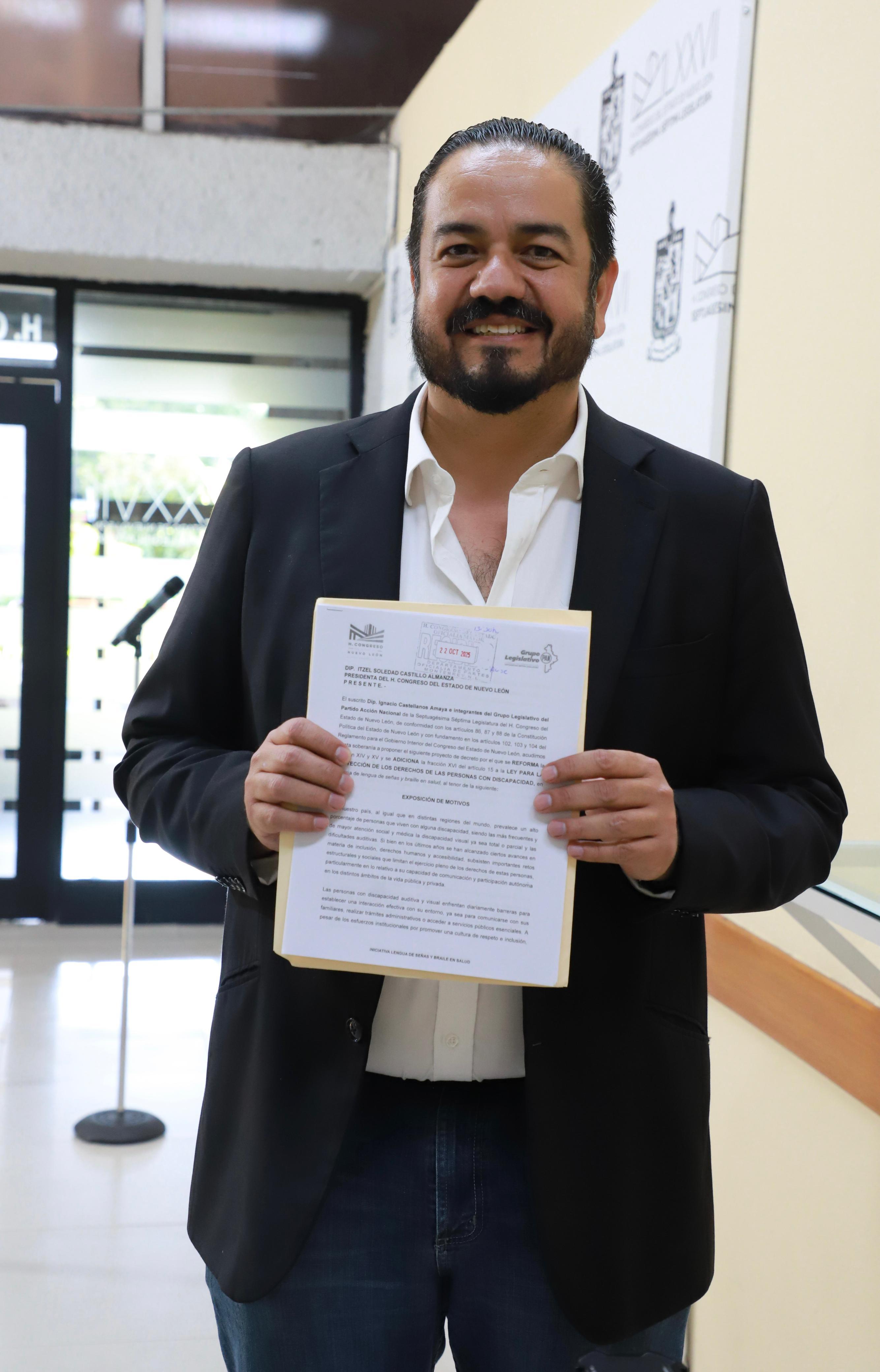 PLANTEA IGNACIO CASTELLANOS CAPACITACIÓN DE LENGUA DE SEÑAS Y ESCRITURA BRAILLE EN SISTEMA DE SALUD