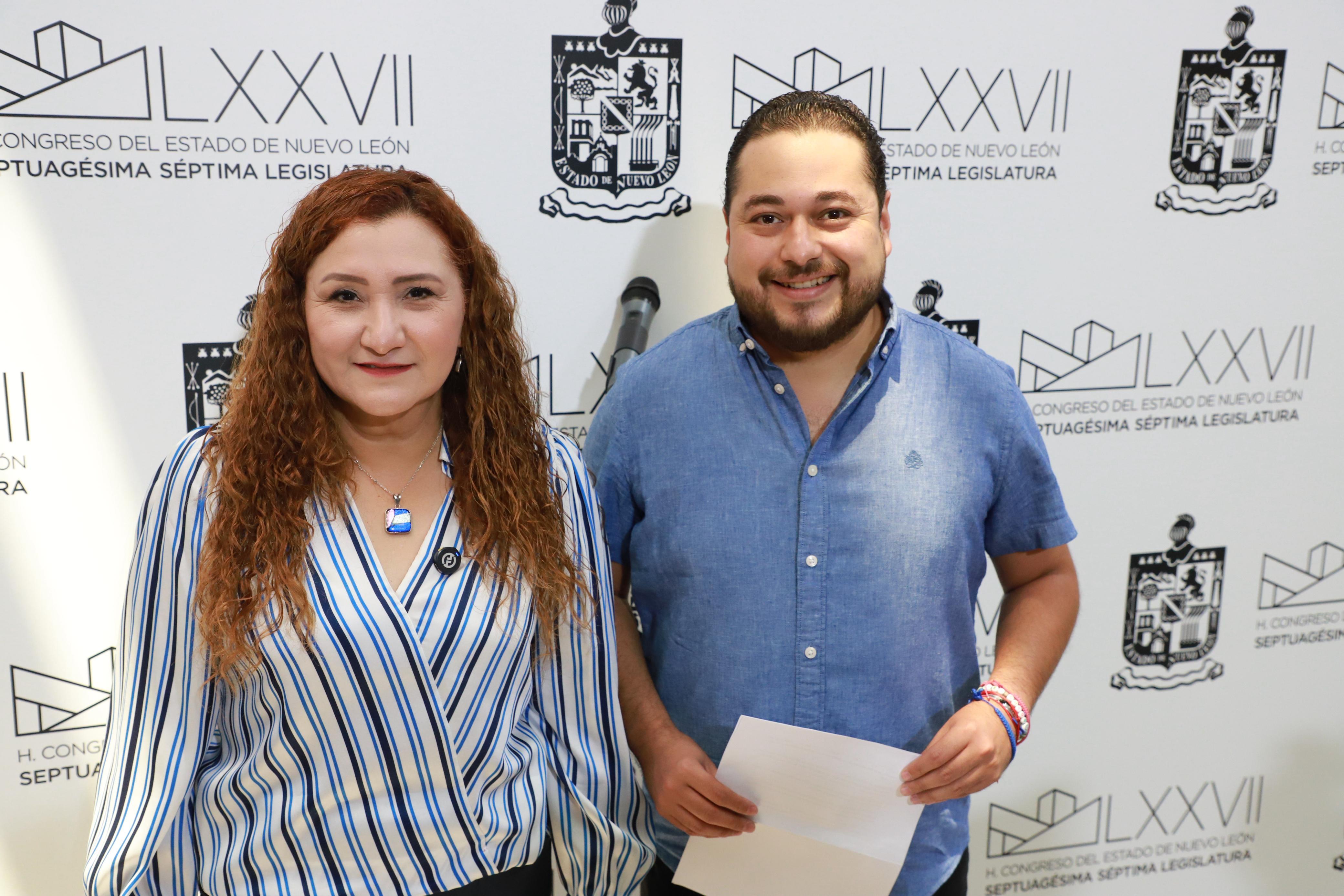 YA BASTA DE QUERER CHINGAR A LA GENTE CON EL INCREMENTO DE LOS SERVICIOS DE AGUA Y DRENAJE. - ACCIÓN NACIONAL.