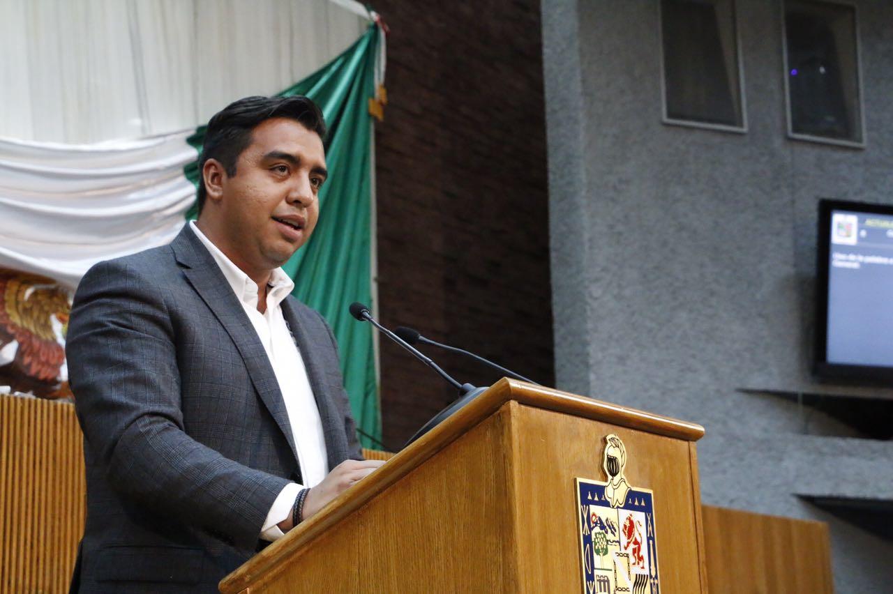 URGE PAN A GOBIERNO A EVITAR SALIDA DE CARRIER DE NUEVO LEÓN