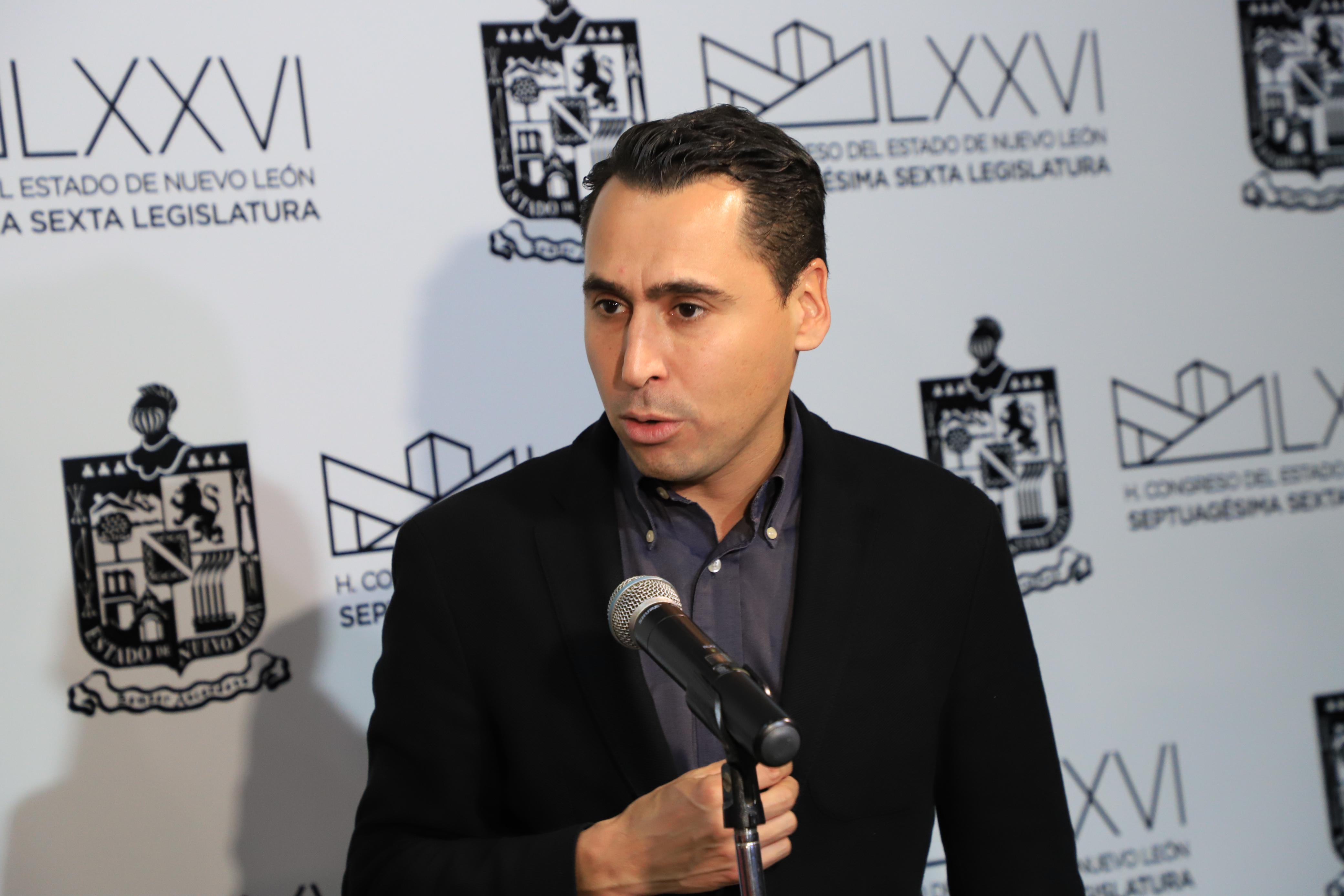 LUIS SUSARREY PROPONE REFUNDAR EL CONSEJO DE METRORREY