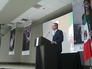 Destaca Diputado José Luz Garza apoyos en educación y gestoría