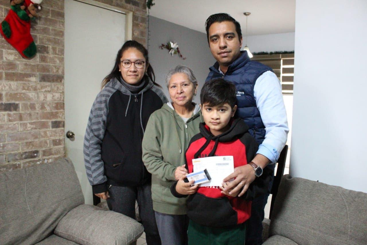 Ofrece Diputado Jesús Nava apoyo médico ante quejas de Insabi 