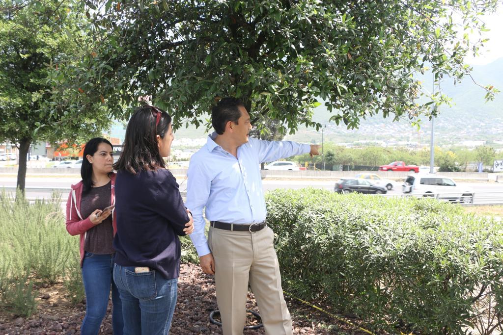 Busca Juan Carlos Ruiz puentes y señalización en tramo Monterrey-Santiago