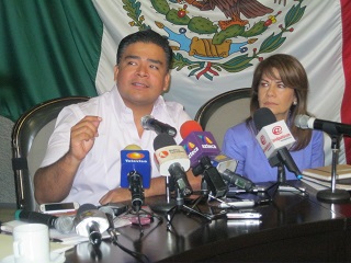 Buscamos una reforma electoral cien por ciento homologada a la federal.- Enrique Barrios.