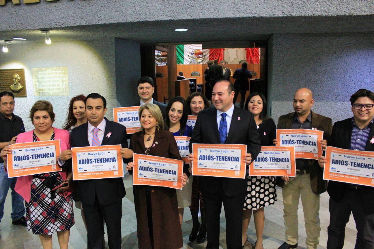 Anuncia Acción Nacional eliminación de tenencia para el 2016