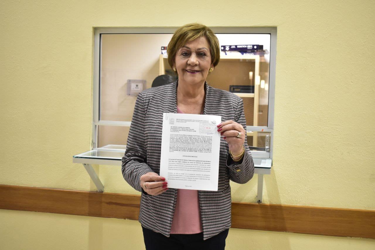 ´Lupita´Guidi pide reforzar programas sobre valores familiares