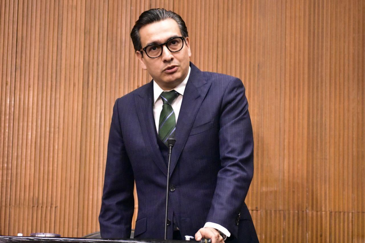 Impulsa Gaona talleres y cursos de gastronomía tradicional en planteles educativos