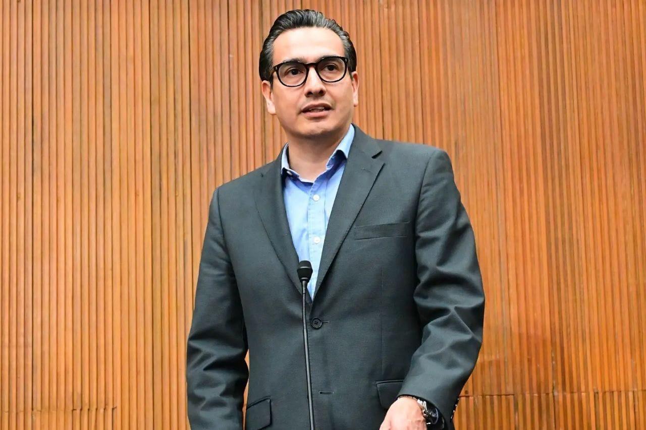 Promueve Gaona guarderías nocturnas para madres trabajadoras