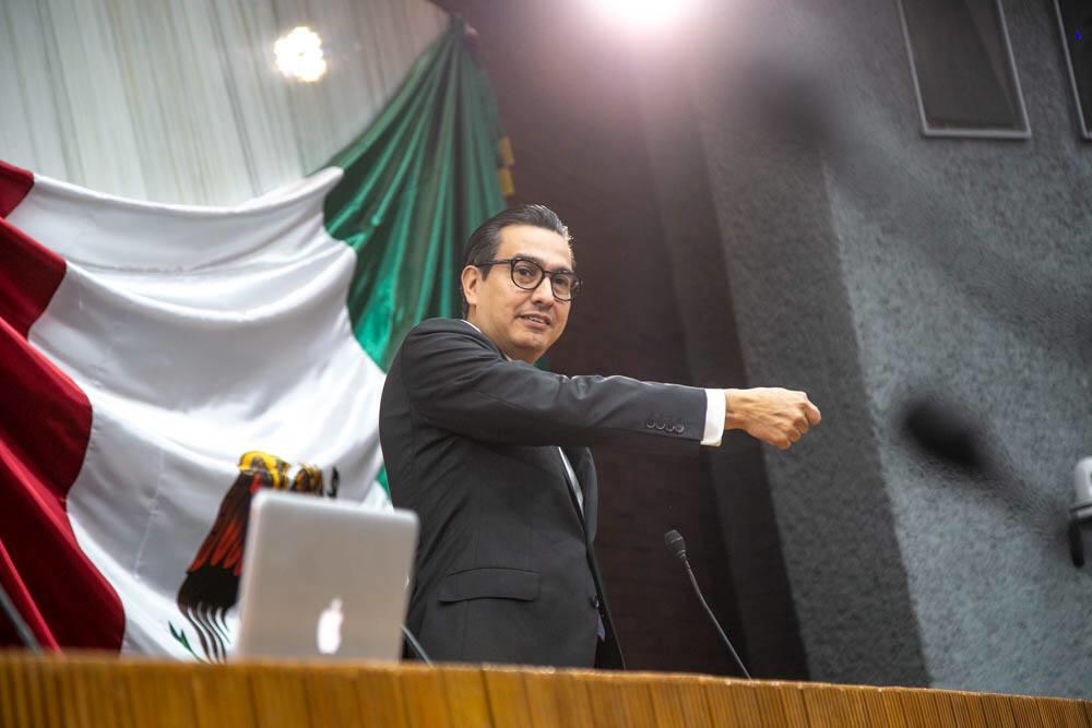 Va Gaona contra violencia institucional en adultos mayores