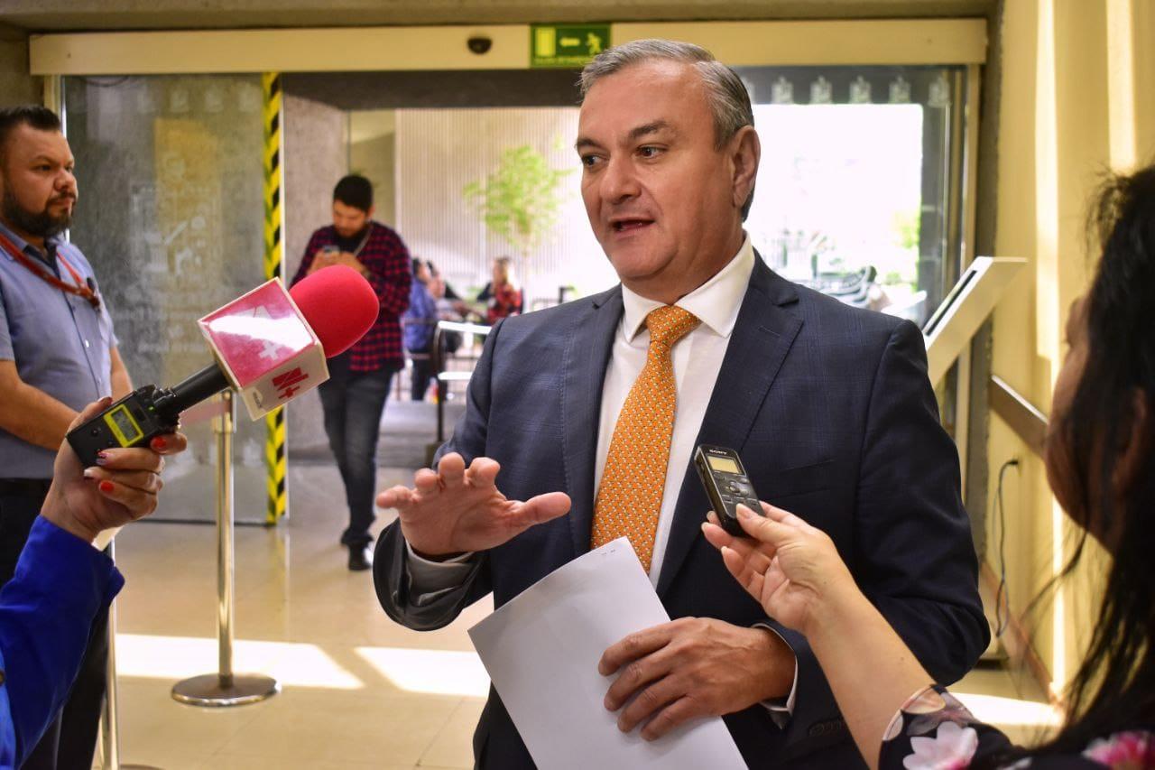 Pide Héctor García proteger a los trabajadores municipales del intenso calor