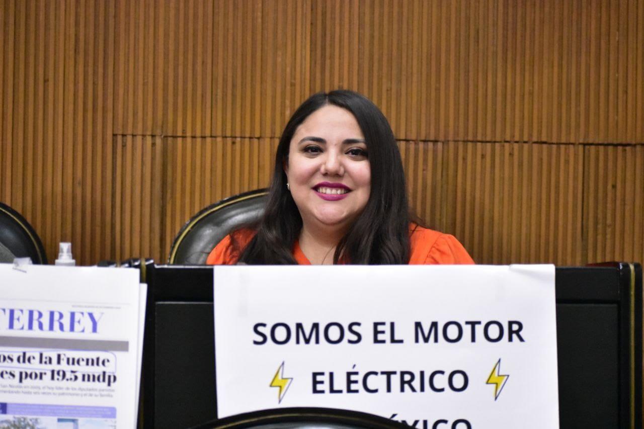 Daniela Puente pide becar a huérfanos a causa del Covid