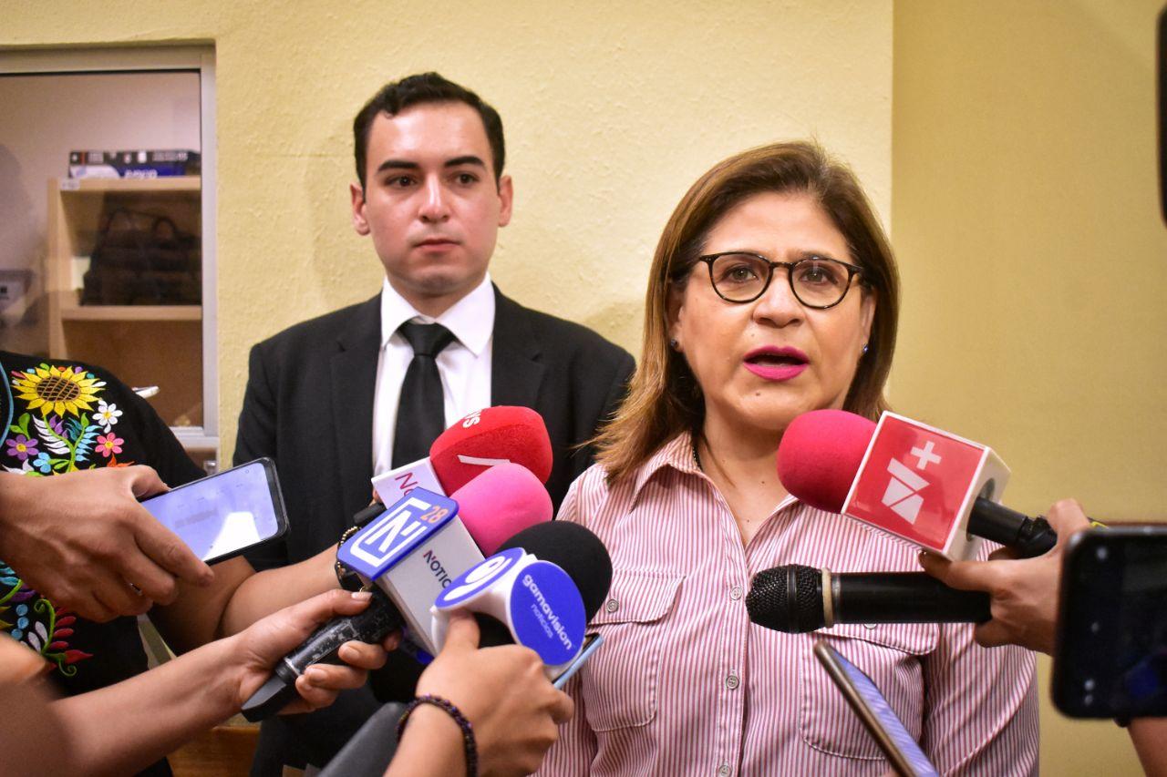 Sandra Pámanes apoya reforzar derecho a identidad biológica