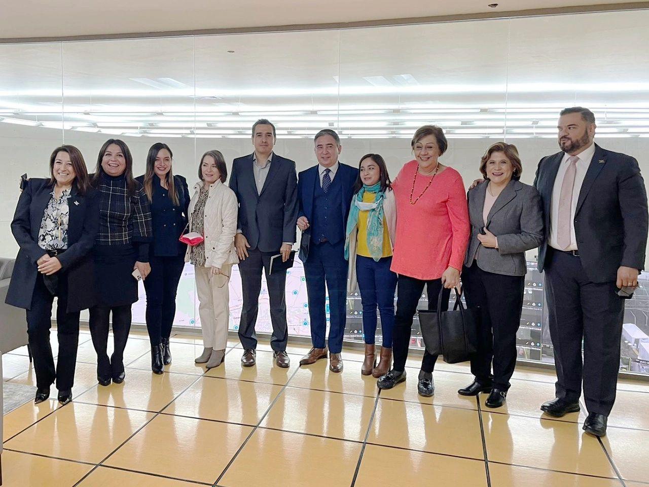 Sostienen diálogo con Secretario de Seguridad y Secretaria de Mujeres