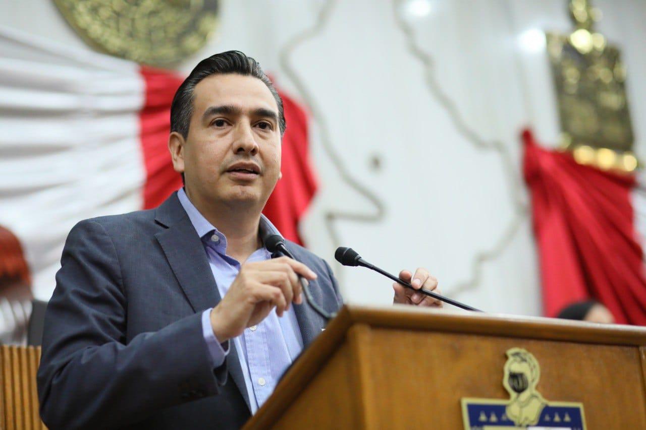 Gaona pide facilitar viajes al extranjero por capacitación laboral