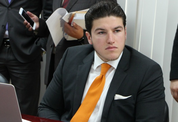 LEGISLAR AL 100: RENUNCIO A MI SALARIO; Ser Diputado debe ser un cargo honorífico