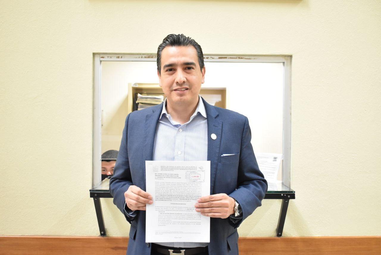 Promueve MC capacitación de primeros auxilios en planteles educativos