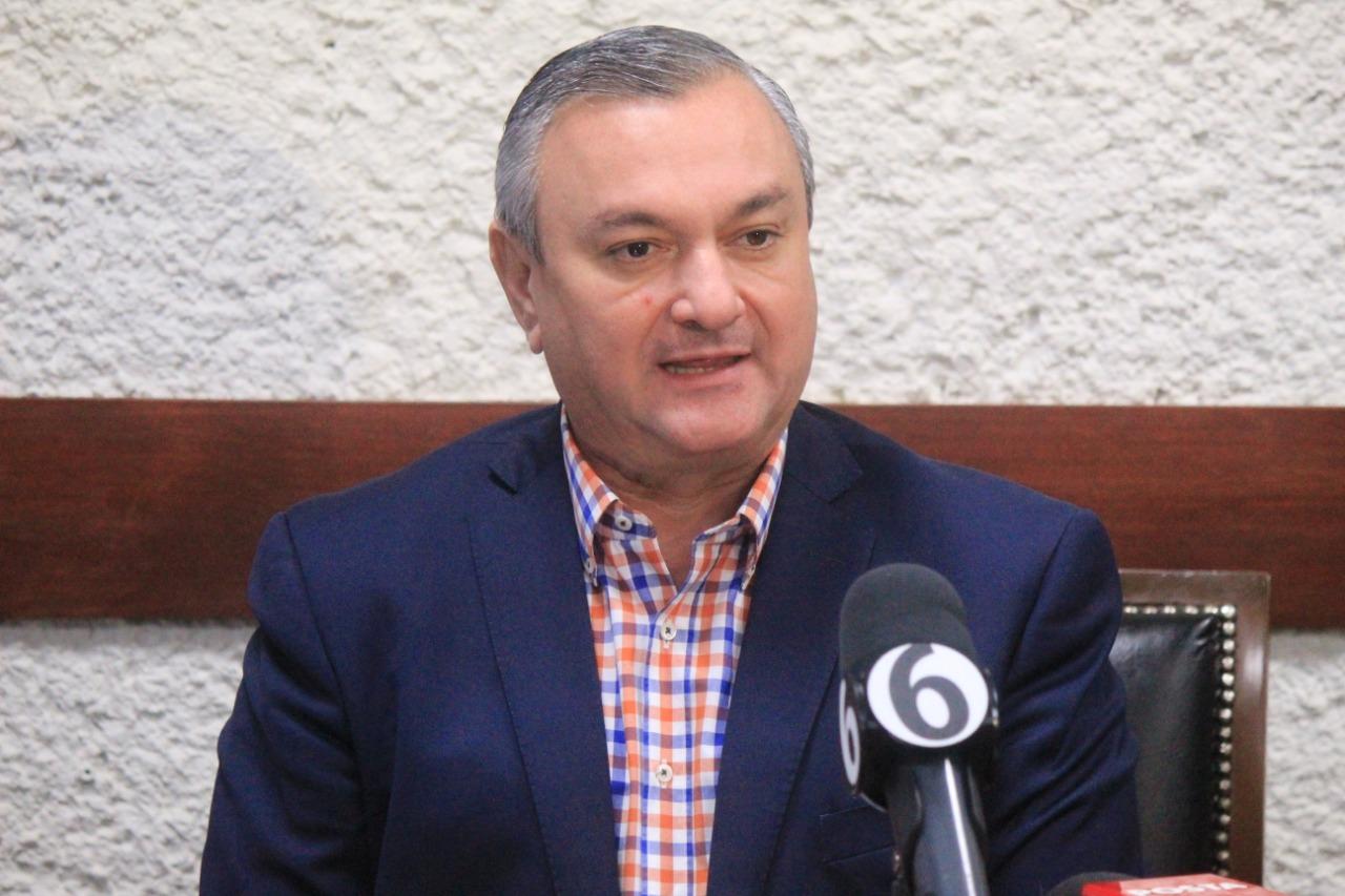 Busca Héctor García reformar la ley para que el Estado dé asistencia social a indigentes