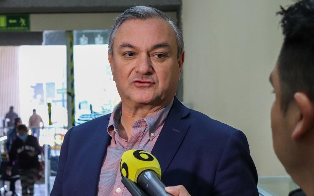 Hay que garantizarle a la gente sus espacios públicos.- García