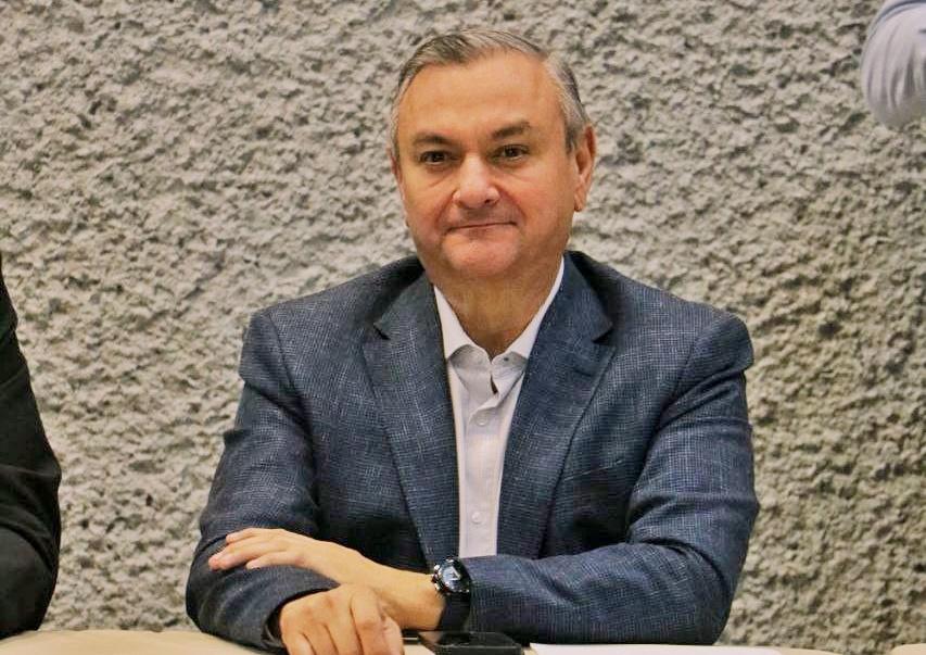 Héctor García plantea la creación de medidas para impedir la discriminación