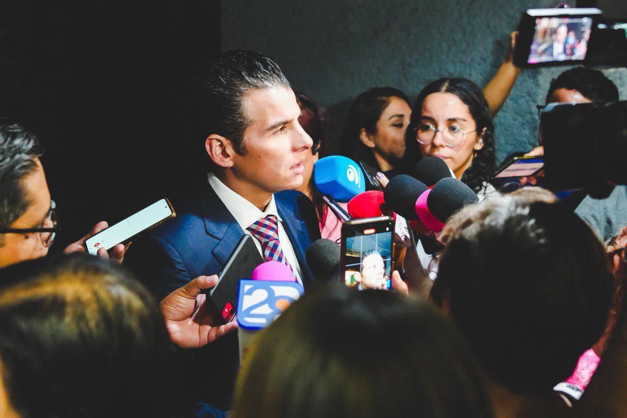 Mensaje del coordinador del grupo legislativo de Movimiento Ciudadano, Miguel A. Flores Serna