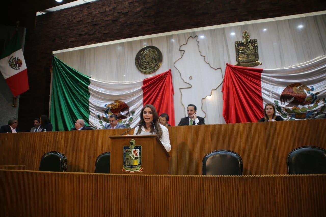 Presentará Karina Barrón iniciativa contra el cáncer de mama