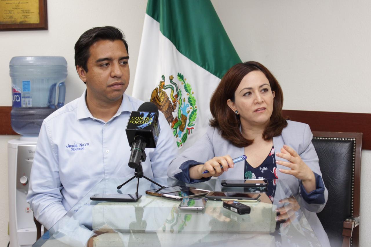 Se reúnen diputados y transportistas por Ley de Movilidad