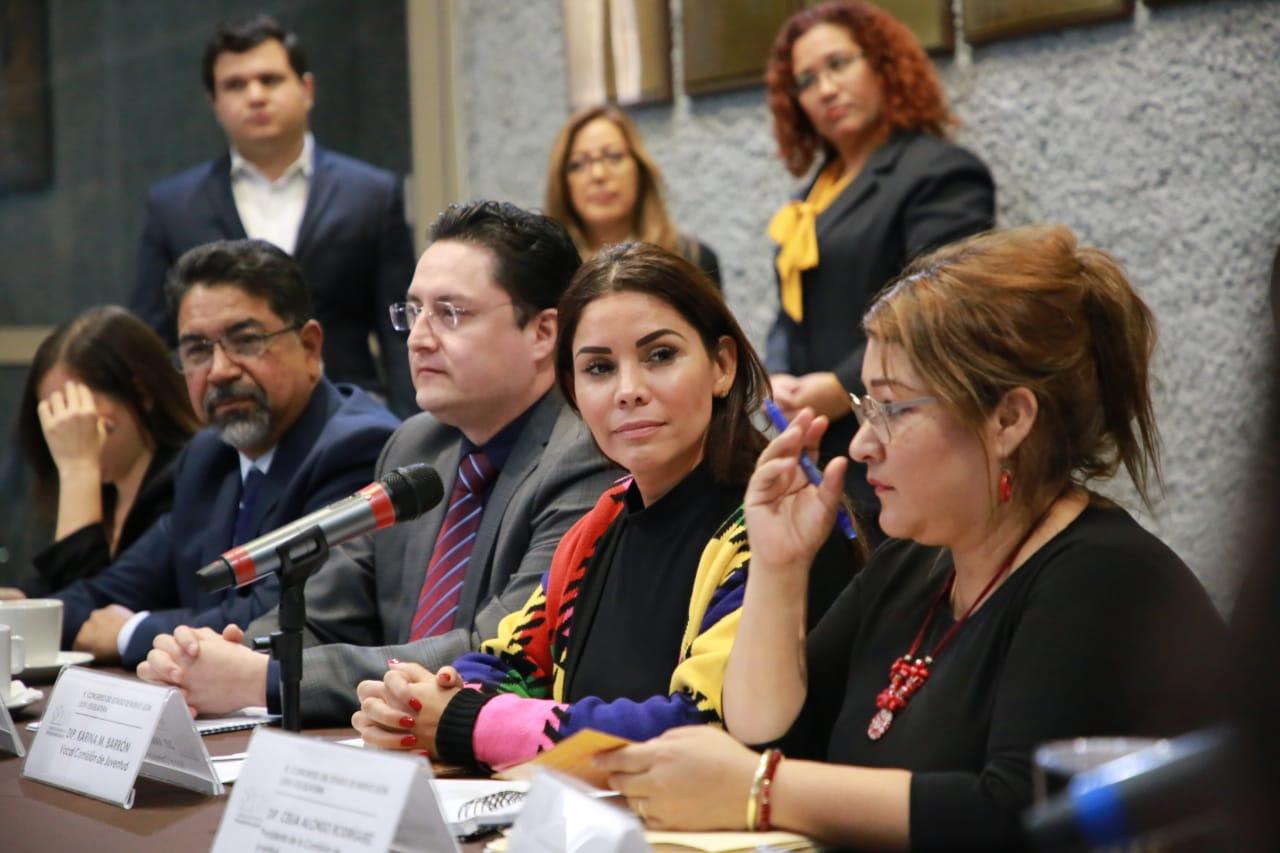 Pide Karina Barrón a Estado asignar recursos para atender   a enfermos de cáncer  