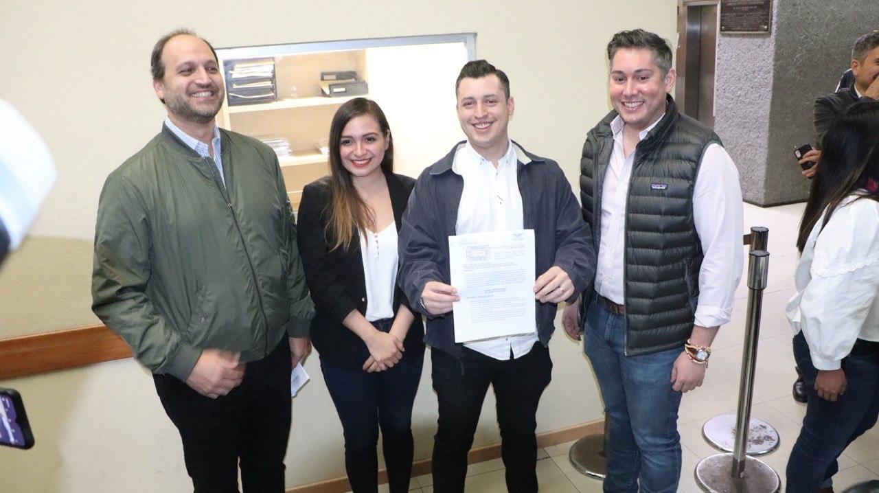 IMPULSARÁ MC REVOCACIÓN DE MANDATO Y DESAPARICIÓN DE PLURIS