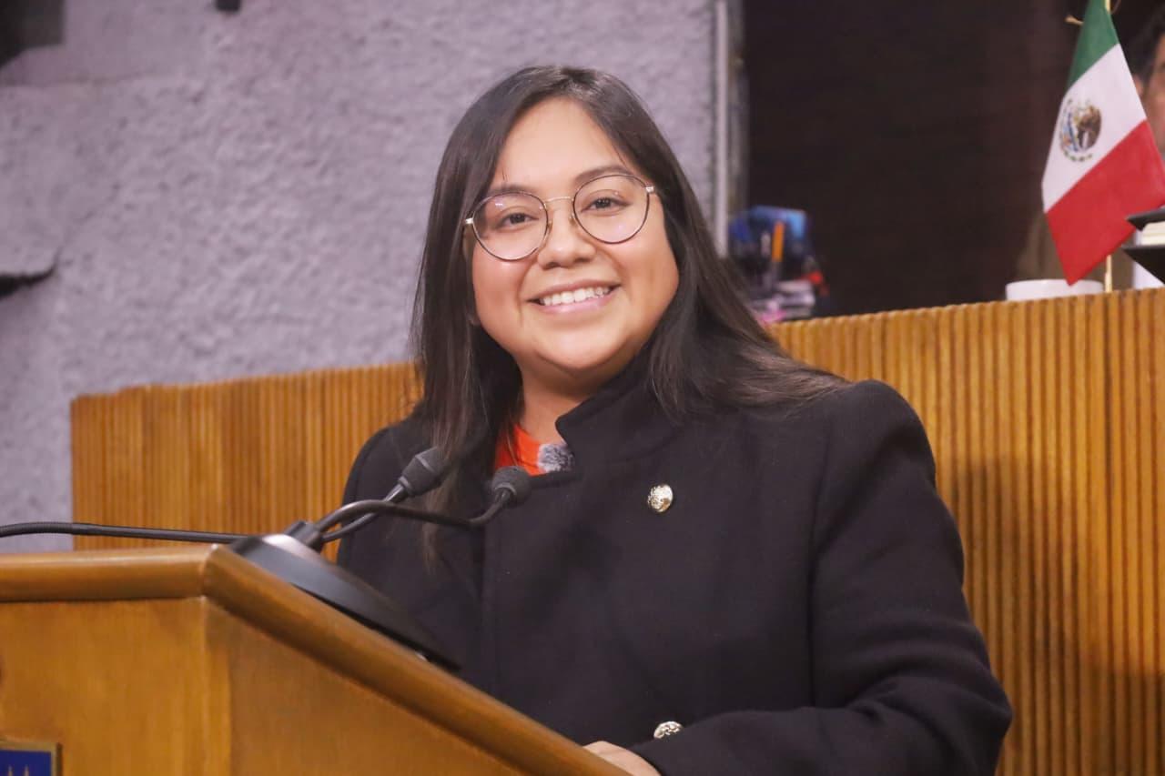 Exige Marisol González Orden, Restablecimiento Y Transparencia En El Programa Santa Bus De Santa Catarina