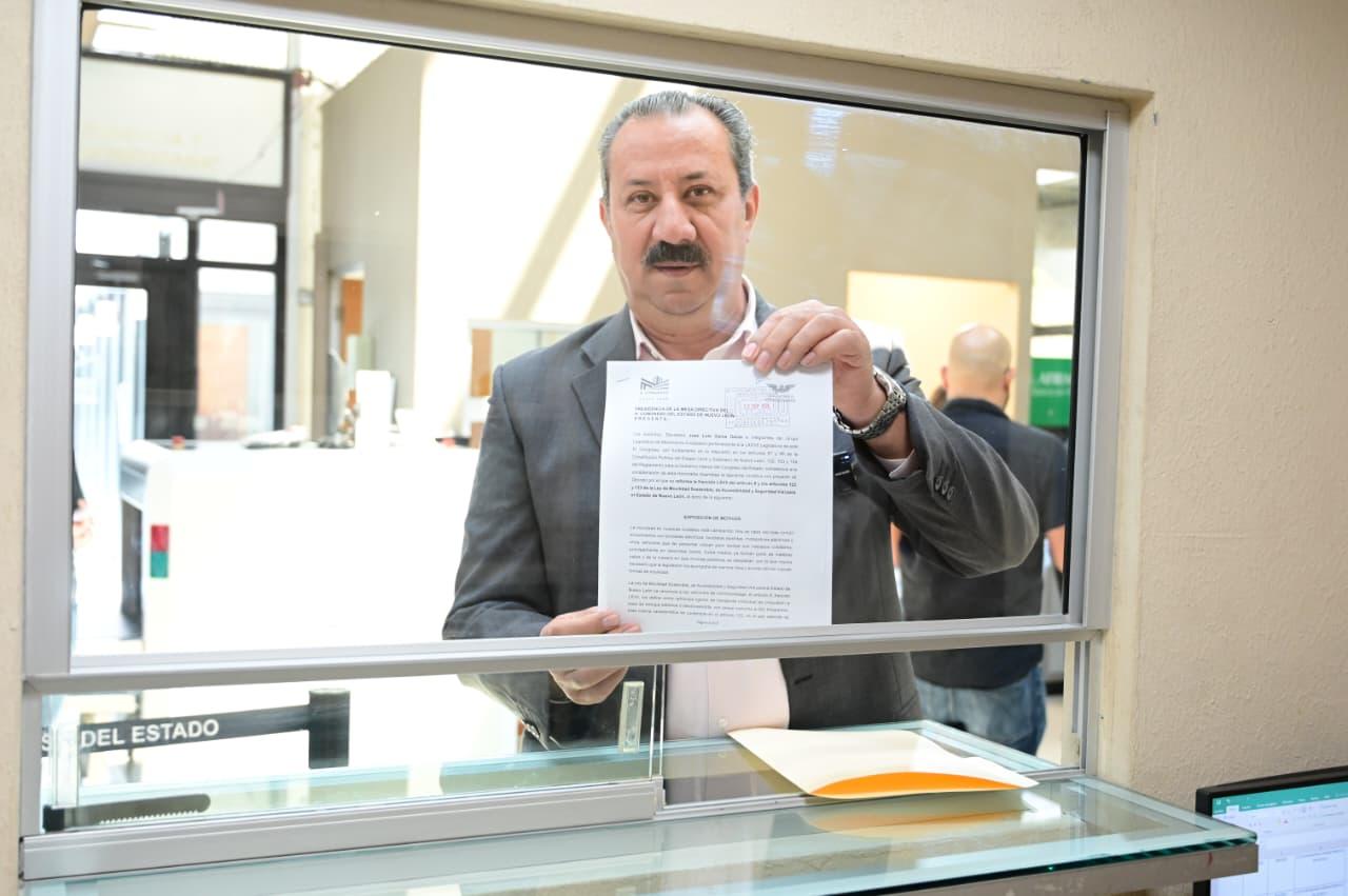 PROPONE JOSÉ LUIS GARZA ACTUALIZAR REGLAS DE MICROMOVILIDAD Y ESTABLECER LÍMITE DE VELOCIDAD