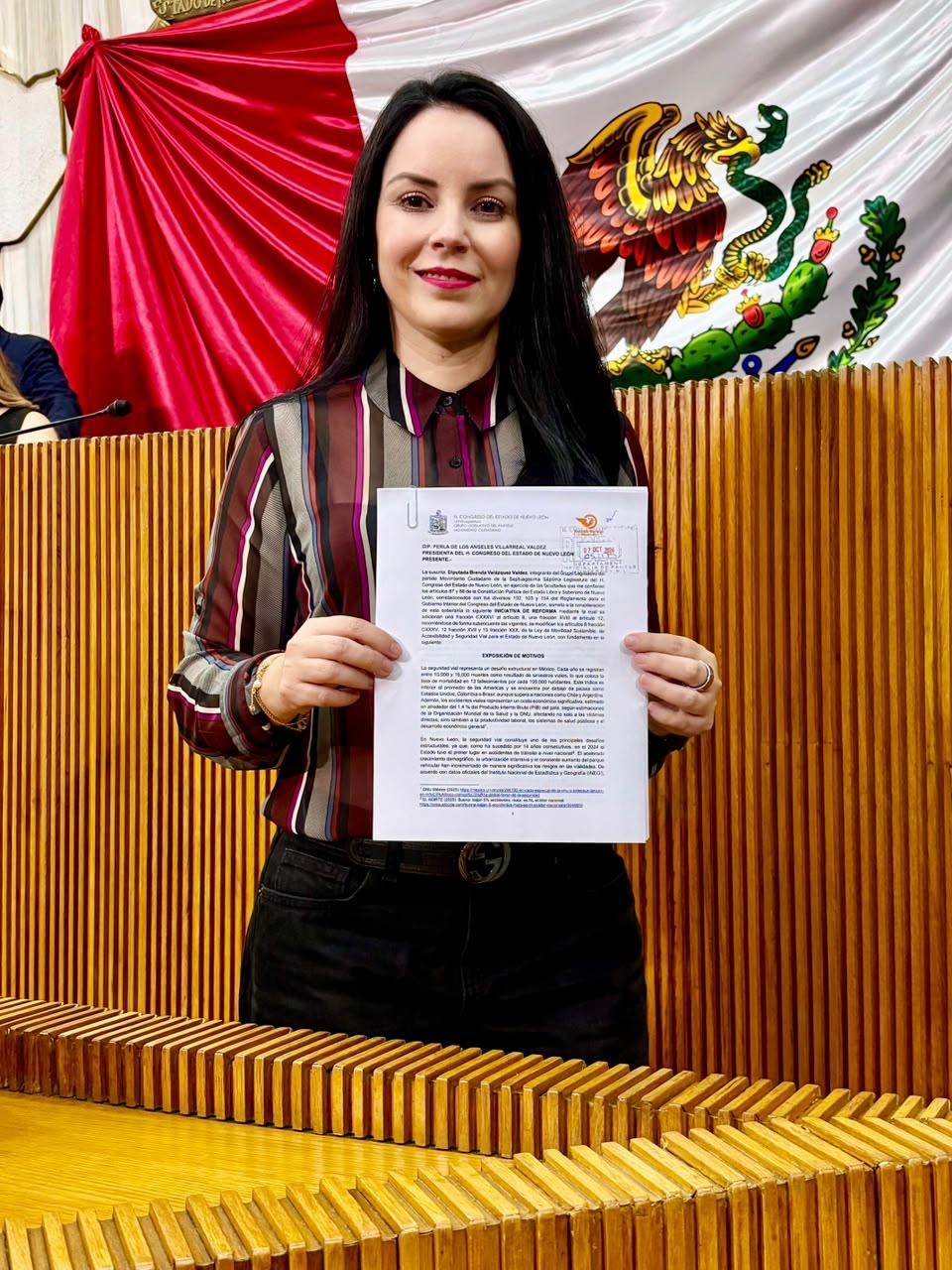 PROPONE BRENDA VELÁZQUEZ AGENTES DE TRÁNSITO OBLIGATORIOS EN ZONAS ESCOLARES DE ALTO RIESGO