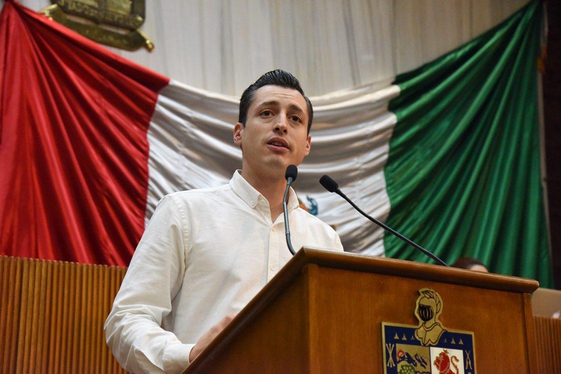  Se aprueba homologar los días de licencia para trabajadores al servicio del Estado y Municipios