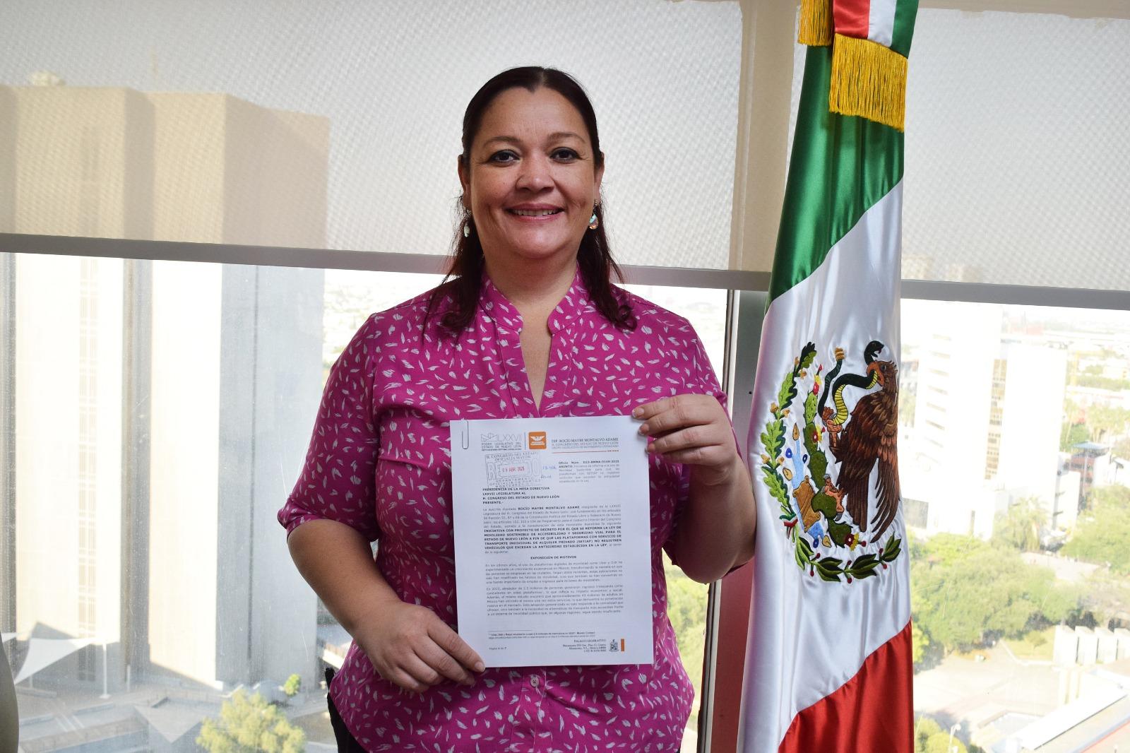 Rocío Montalvo presenta reforma para garantizar vehículos seguros en plataformas digitales