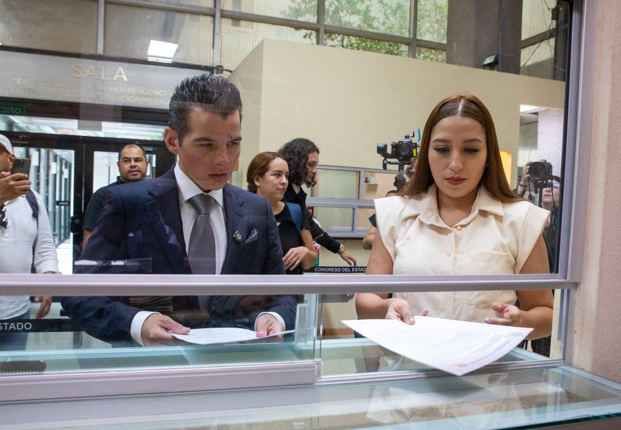 Flores Serna propone tipificar el acoso infantil en el Código Penal de Nuevo León