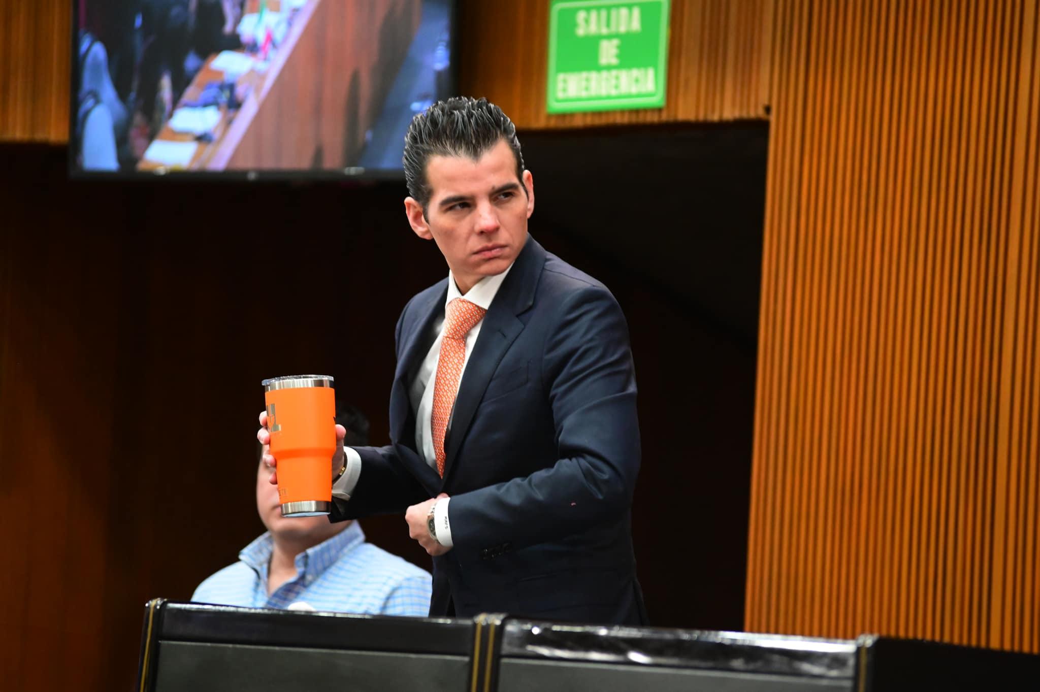 Miguel A. Flores Serna va contra causantes de incendios y dueños de predios con basura