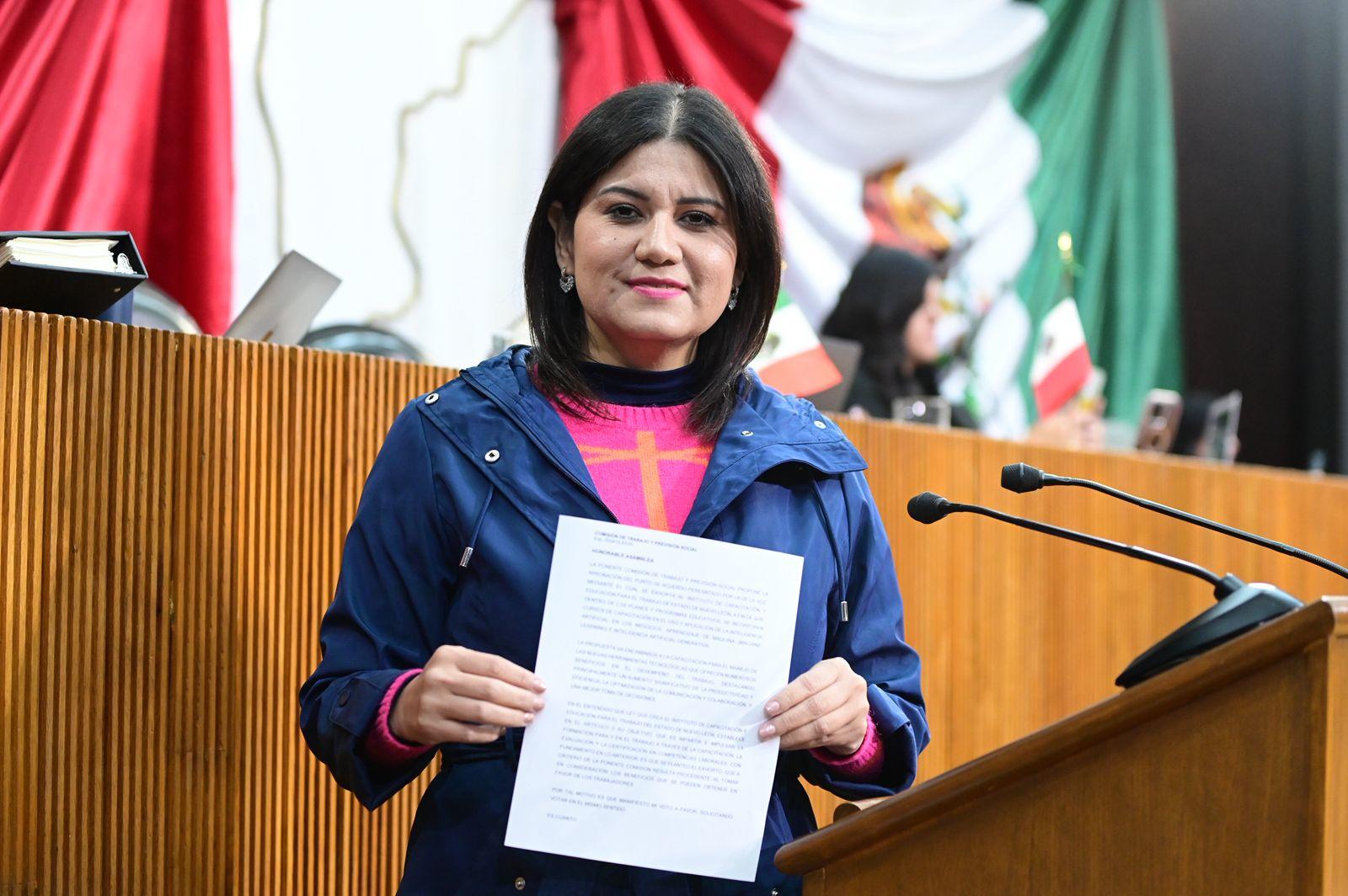 Diputada Paola Linares Exhorta a GarantizarAaccesibiliadad para Personas de Talla Baja en Espacios Públicos