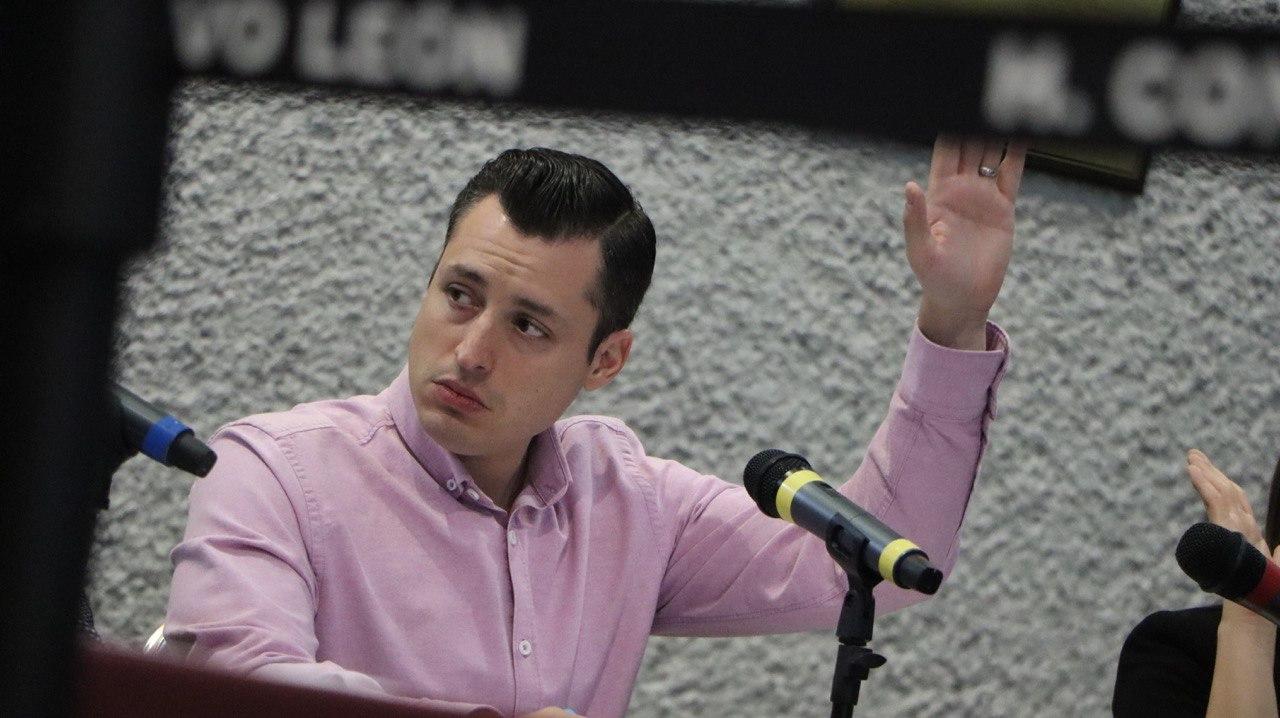 SE CIERRA CONVOCATORIA PARA LA CEDHNL; SE INSCRIBEN 19