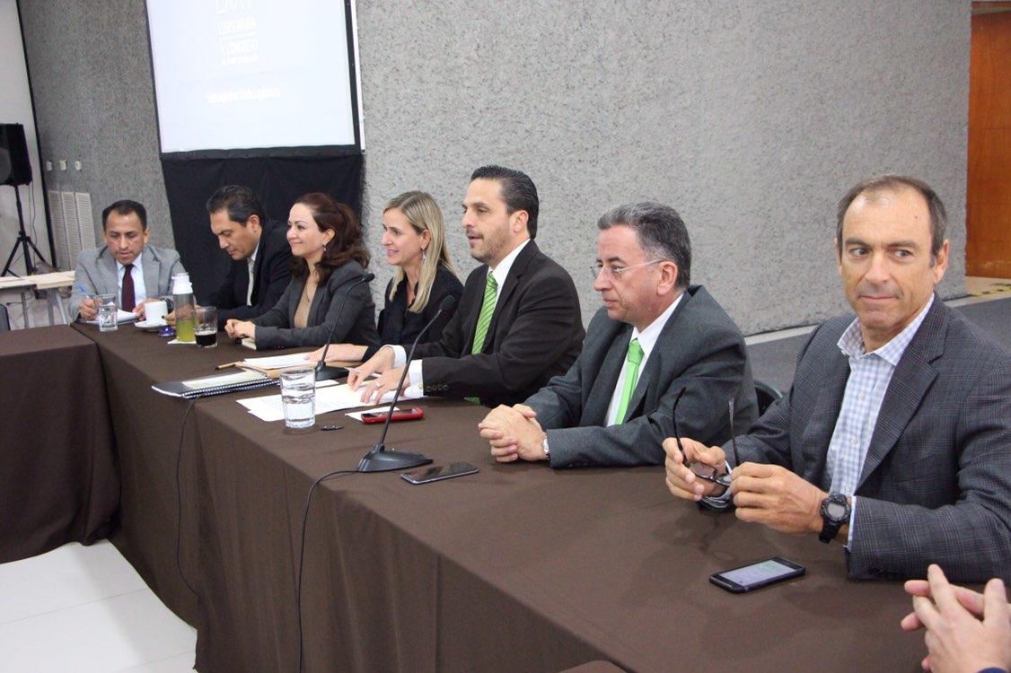 Diputados del HCNL intercambian experiencias de desarrollo urbano con el Área Metropolitana de Medellín, Colombia
