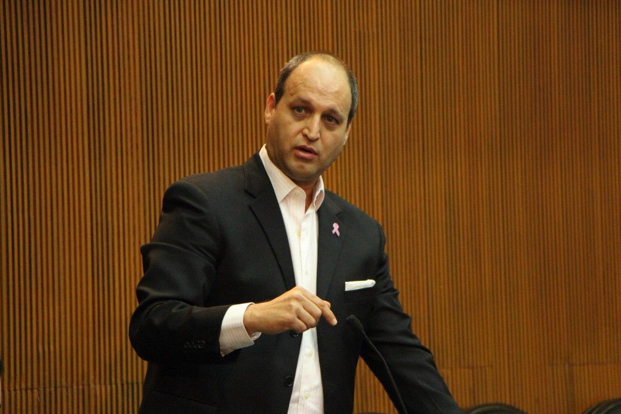 Se le exige al Poder Ejecutivo en el Estado y a los del ámbito Municipal se realice nombramientos en caso de ausencias, mayores a los 15 días.   