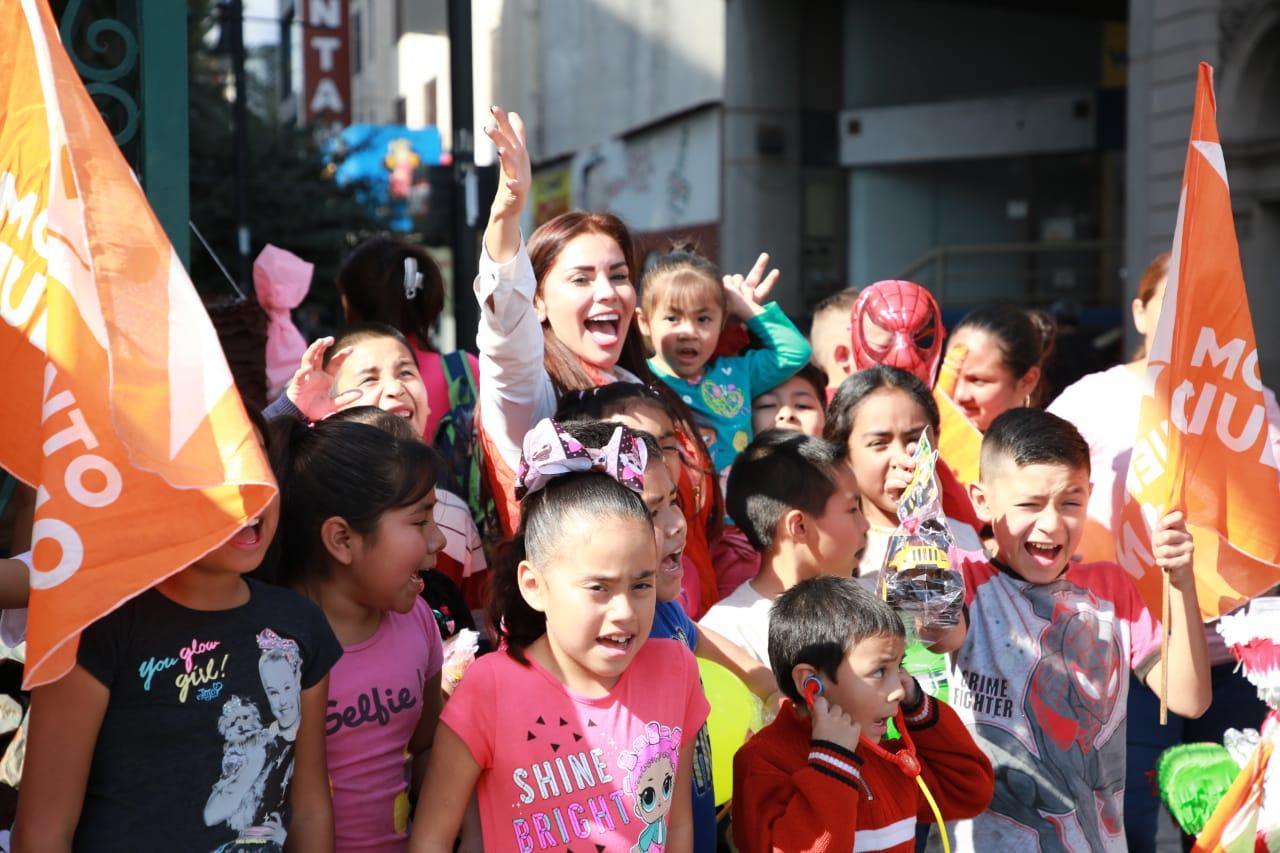 Regalarán KB y Santa en Movimiento alegría  a niños de MTY y Apodaca